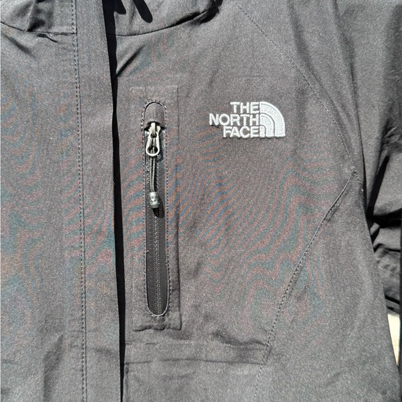 The North Face Dryzzle Jacket in Black XS - Picture 6 of 14